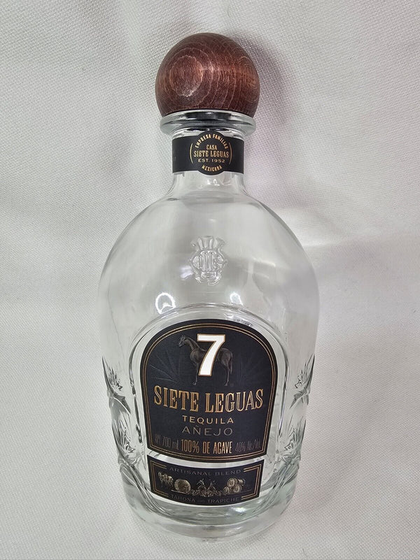 7 Leguas Anejo Tequila